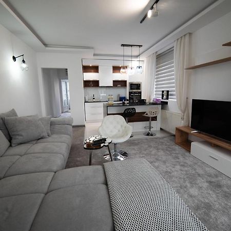 Jelenar Apartment Novi Sad Ngoại thất bức ảnh